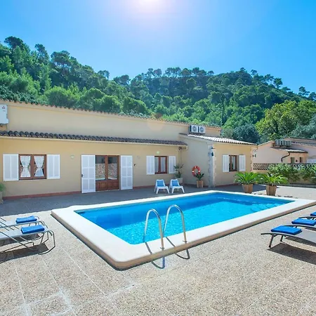 Owl Vallori - 5 Min Walk To The