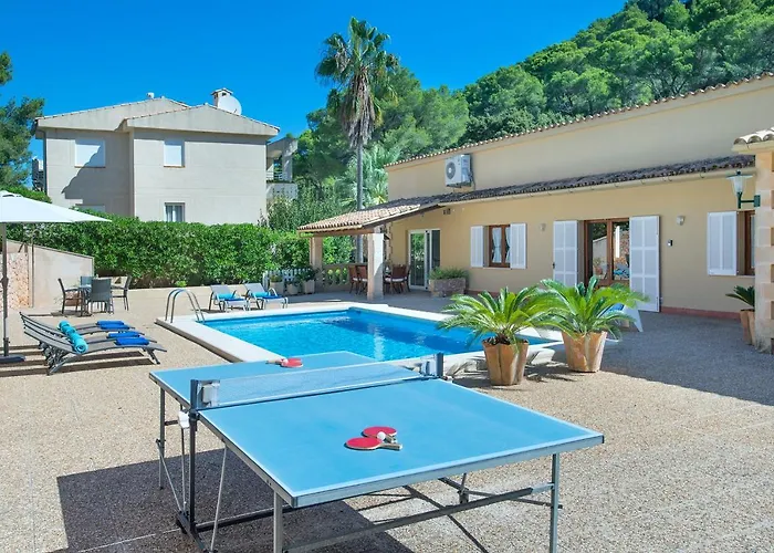 Owl Vallori - 5 Min Walk To The וילה